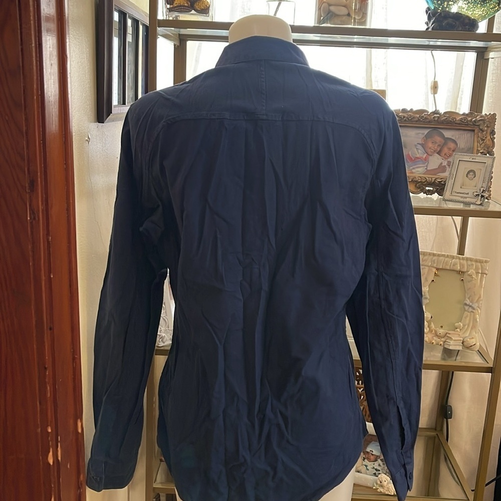 LULULEMON Blue Collared Long Sleeve Button Down Shirt with Breast Pocket - Picture 5 of 7